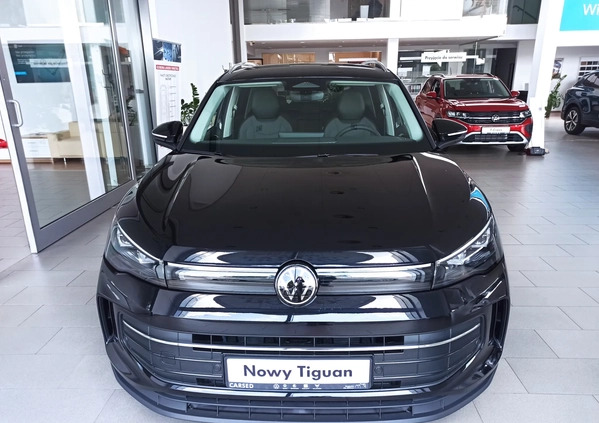 Volkswagen Tiguan cena 178900 przebieg: 6, rok produkcji 2024 z Radomsko małe 121